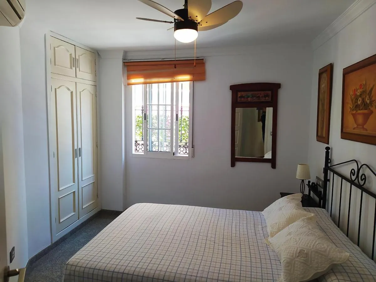La Carihuela, 1ª Linea, Playa, Fire Stick Amazon, Parking, 2 Dorm, 5 Pers Apartment Torremolinos
